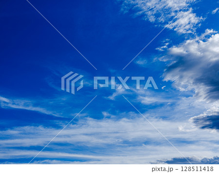 青い空白い雲 青い空白い雲 128511418
