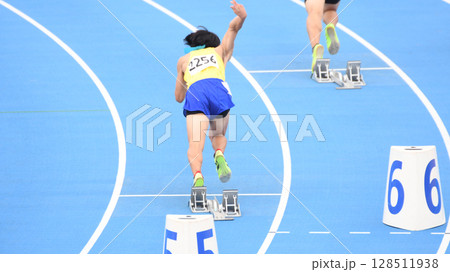 陸上競技 128511938