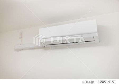 エアコン室内機　No-brand air conditioner indoor unit 128514151