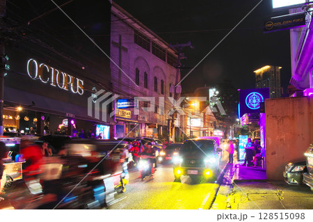 躍動するフィリピン - 賑わうマニラ・ブルゴス通りの夕景 都市景観(2025年6月) 躍動するフィリピン - 賑わうマニラ・ブルゴス通りの夕景 都市景観(2025年6月) 128515098