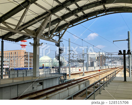 新幹線長崎駅 プラットホーム 新幹線長崎駅 プラットホーム 128515706