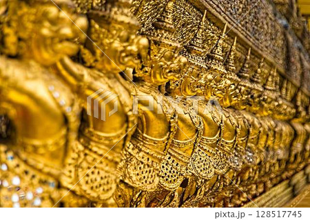 タイ国 ワット・プラケオ(エメラルド寺院) タイ国 ワット・プラケオ(エメラルド寺院) 128517745
