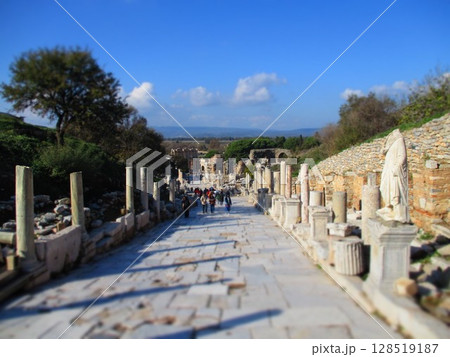 トルコ エフェス遺跡 ジオラマ風 トルコ エフェス遺跡 ジオラマ風 128519187