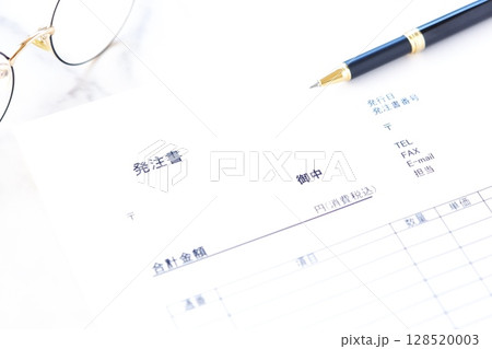 発注書 - 商品やサービスを購入する際に、購入者が販売者に対して発行する「発注書」(注文書) 発注書 - 商品やサービスを購入する際に、購入者が販売者に対して発行する「発注書」(注文書) 128520003