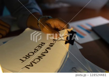 Reviewing Financial Report for Strategic Insights Reviewing Financial Report for Strategic Insights 128524481