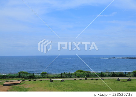 海の見える場所 128526738