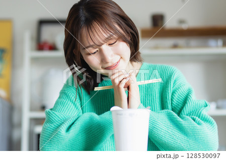 いただきます 128530097