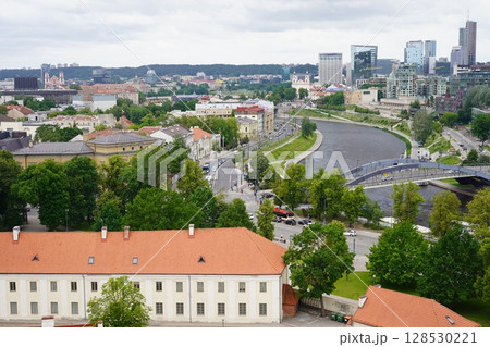 ゲディミナスの丘からネリス川方面の眺め 128530221