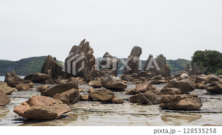 和歌山 串本 橋杭岩 和歌山 串本 橋杭岩 128535258