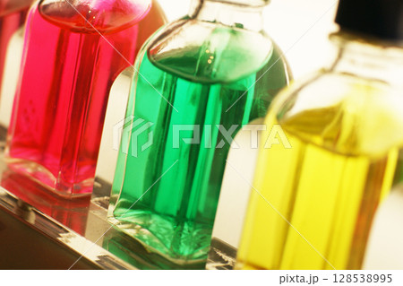 化学、製薬、薬品工場のイメージ 128538995