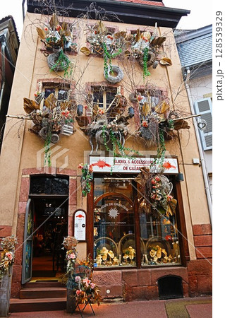 フランス・コルマール旧市街 128539329