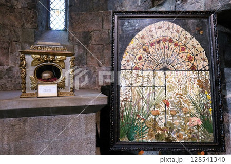 フランス・グラースの大聖堂 128541340