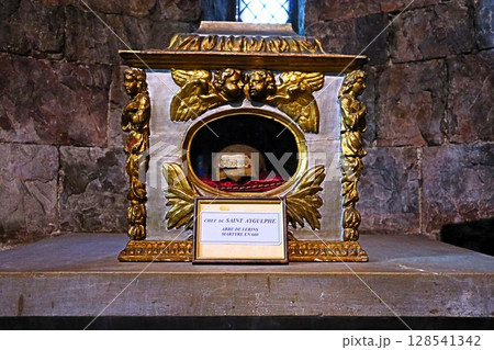 フランス・グラースの大聖堂 フランス・グラースの大聖堂 128541342