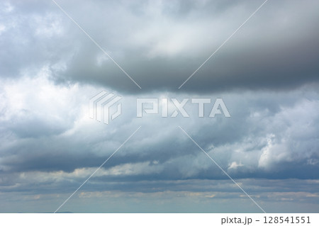 overcast sky nature background. cloudy weather forecast. gloomy environment. dramatic atmosphere before the rain overcast sky nature background. cloudy weather forecast. gloomy environment. dramatic atmosphere before the rain 128541551
