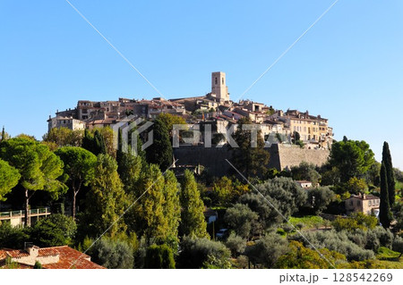 南仏サン・ポール・ド・ヴァンス村 南仏サン・ポール・ド・ヴァンス村 128542269