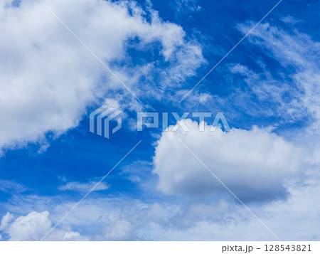 青い空白い雲 128543821