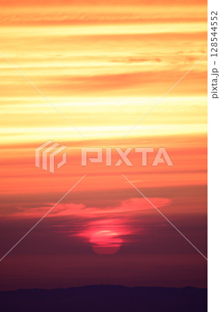 美しい夕日 美しい夕日 128544552