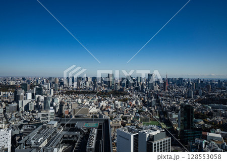 東京を一望する渋谷スクランブルスクエア展望台からの眺め、 東京を一望する渋谷スクランブルスクエア展望台からの眺め、 128553058