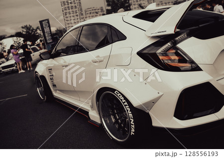 The Honda Civic 10th Generation Hatchback The Honda Civic 10th Generation Hatchback 128556193