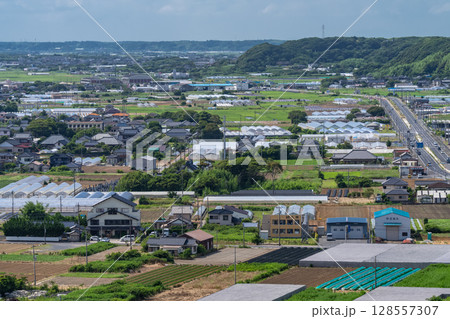 《千葉県》飯岡刑部岬の眺望・夏の青空 128557307