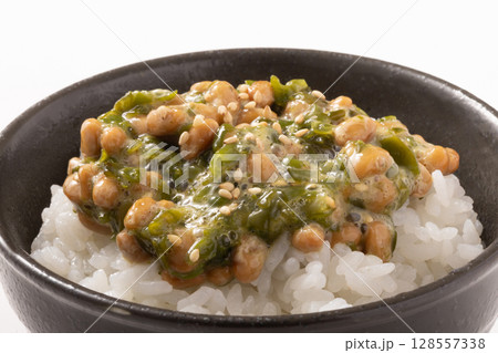めかぶ納豆 ご飯 めかぶ納豆 ご飯 128557338