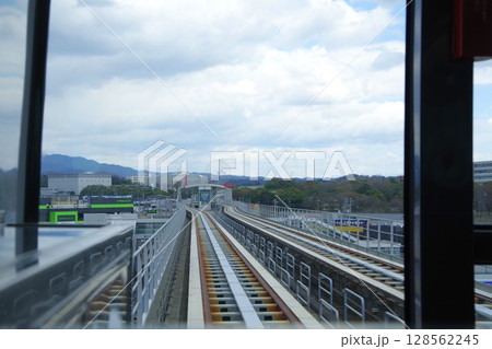 名古屋のリニアモーターカー「Linimo」から見える景色 名古屋のリニアモーターカー「Linimo」から見える景色 128562245