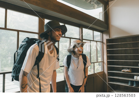 inbound tourist inbound tourist 128563503