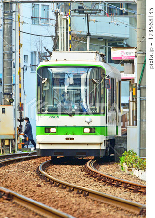 都電荒川線 (東京さくらトラム)　8500形 (8505)　 128568135