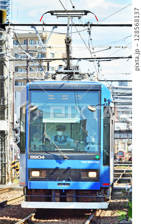 都電荒川線 (東京さくらトラム) 8900形 (8904) 都電荒川線 (東京さくらトラム) 8900形 (8904) 128568137