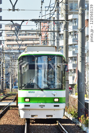 都電荒川線 (東京さくらトラム)　8500形 (8501)　 128568139