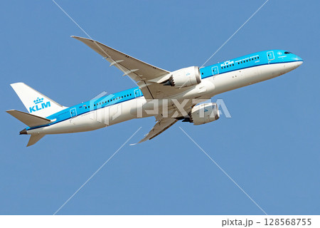KLM B789離陸上昇 128568755