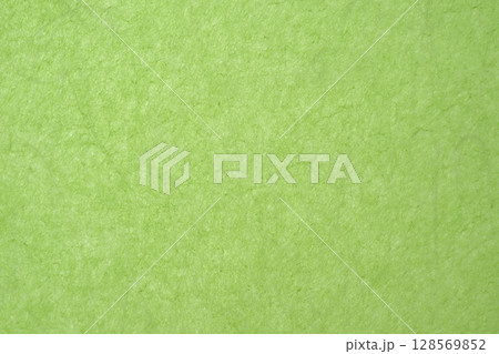 和紙の背景素材（黄緑色、雲龍模様） 128569852