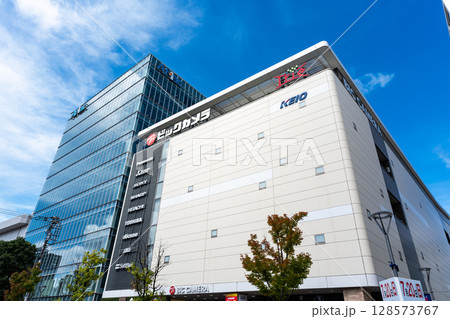 ビックカメラ京王調布店でショッピング　東京都調布市小島町 128573767