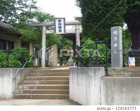 茨城県守谷市にある「明治神宮」 128583775