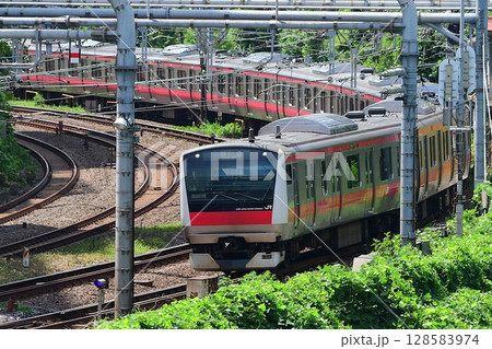 E233系5000番台ケヨ506編成　京葉線　東京総合車両センター出場回送 128583974