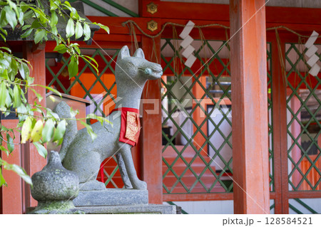 夏の京都　藤森神社　藤森稲荷社 128584521