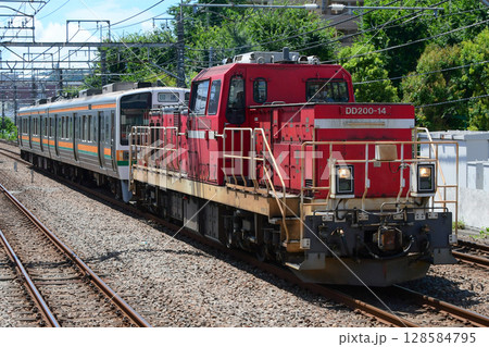 DD200-14+211系6000番台シスGG6編成 東海旅客鉄道流鉄譲渡甲種輸送 府中本町 DD200-14+211系6000番台シスGG6編成 東海旅客鉄道流鉄譲渡甲種輸送 府中本町 128584795