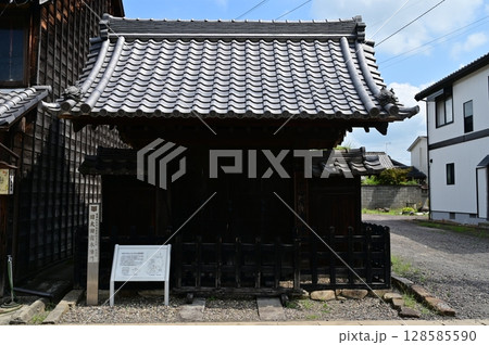旧太田宿本陣門(中山道太田宿) 旧太田宿本陣門(中山道太田宿) 128585590