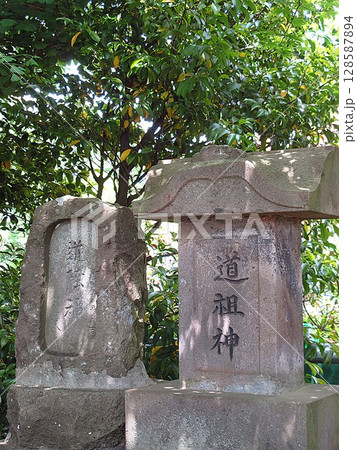 守谷市にある「土塔の道祖神」 128587894