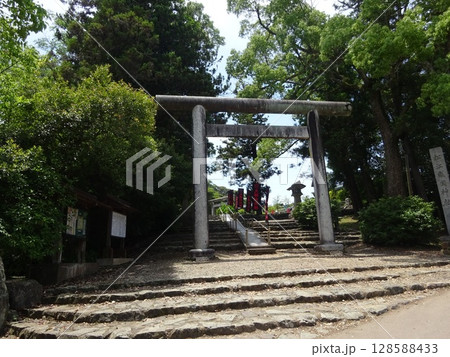 松江護国神社 128588433