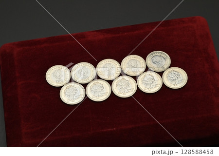 実際に500円で使える、2025年万博記念500円硬貨 実際に500円で使える、2025年万博記念500円硬貨 128588458