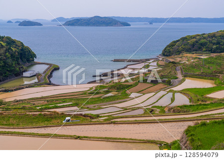 《長崎県》土谷棚田・日本の原風景 128594079