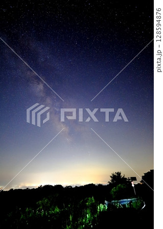 那須高原の満天の星空 128594876