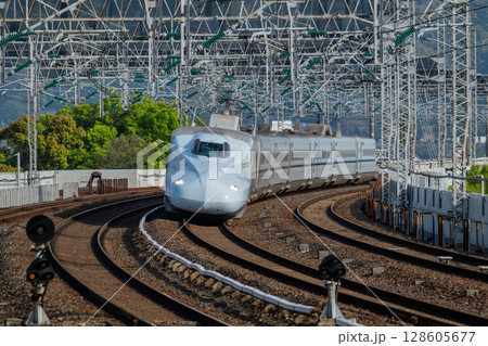 山陽新幹線　徳山駅にて 128605677