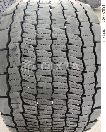 トラックタイヤMICHELIN X Oneスーパーシングル 128607851