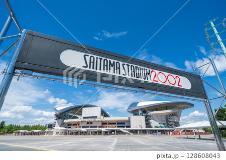 「埼玉県」埼玉スタジアム2002の風景　夏 128608043