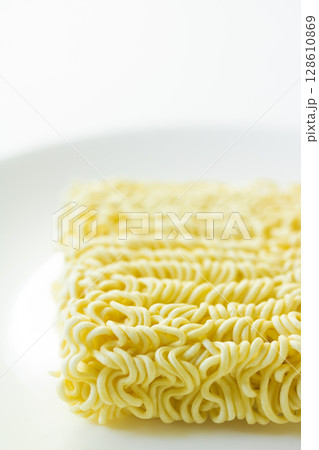 インスタントラーメン 128610869