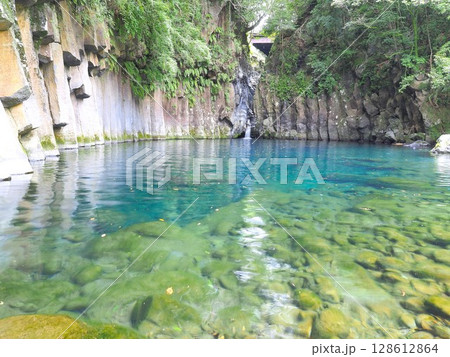 静岡県　景ヶ島渓谷　屏風岩　7月 128612864