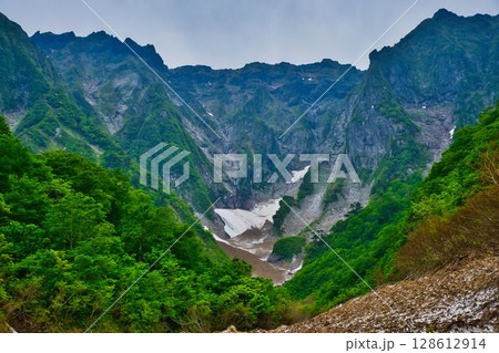 初夏の一ノ倉沢 128612914