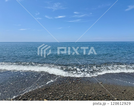 新潟県 佐渡市 佐渡島の海 海岸の風景の写真 画像 128612929